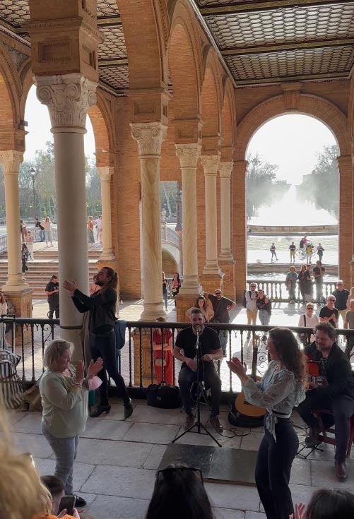 회사 밖은 유럽