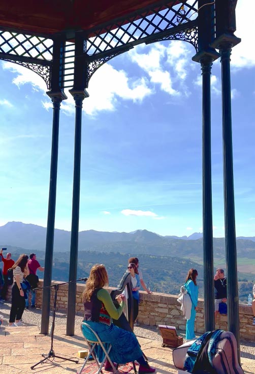 회사 밖은 유럽