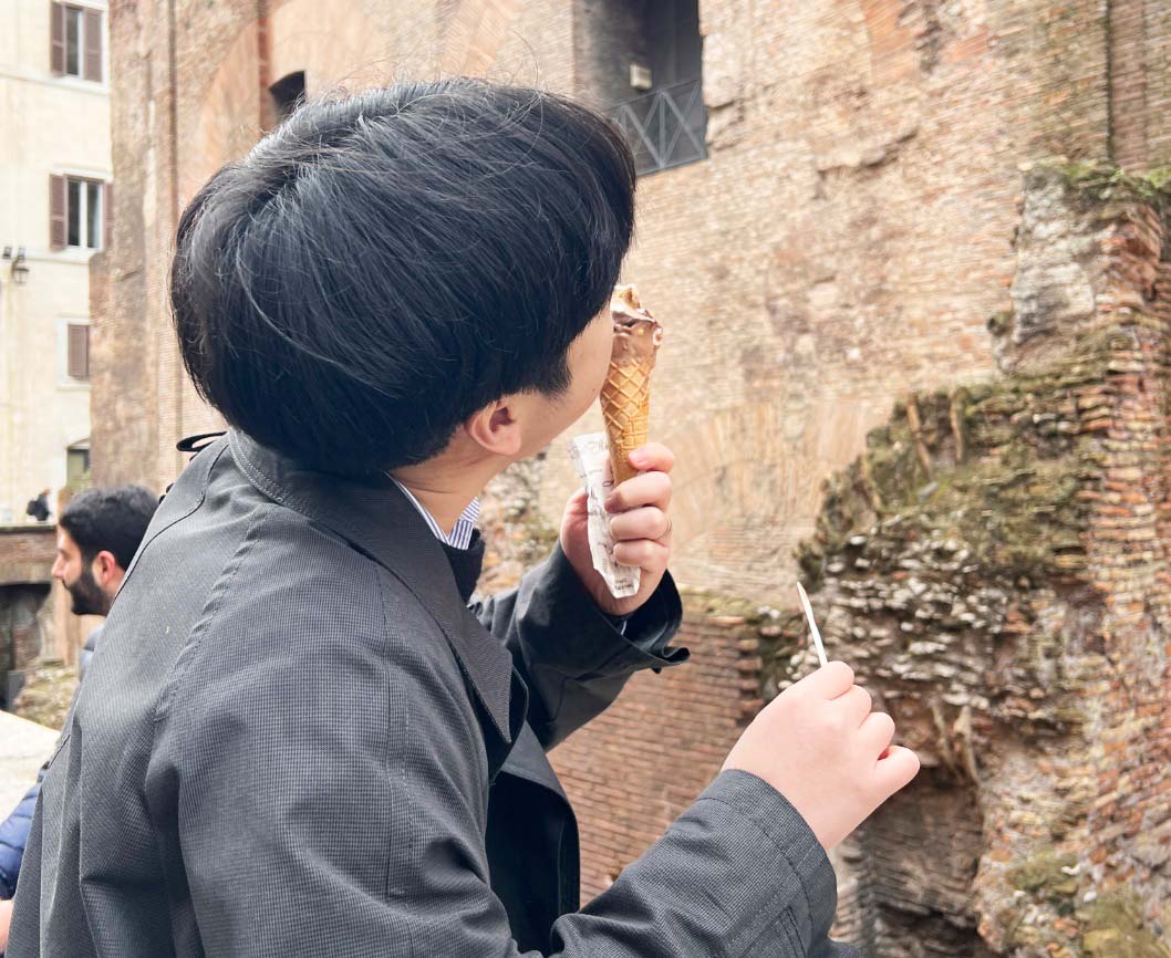 회사 밖은 유럽